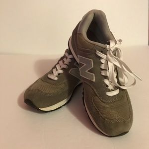New Balance Women’s Shoes Size 6.5